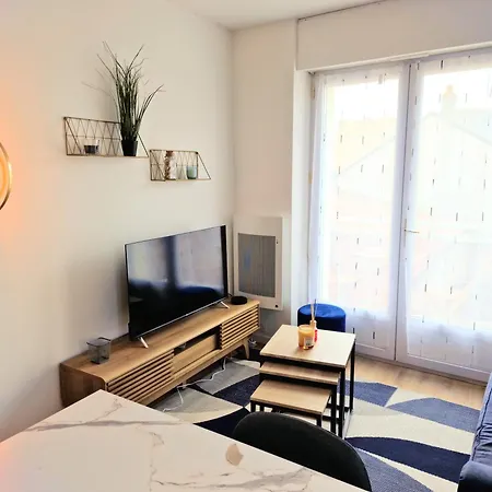 Le Marsault Apartment *